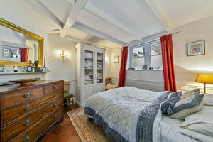 Bedroom- click for photo gallery